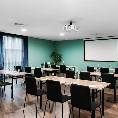 Naumi Hotel Auckland Airport-3